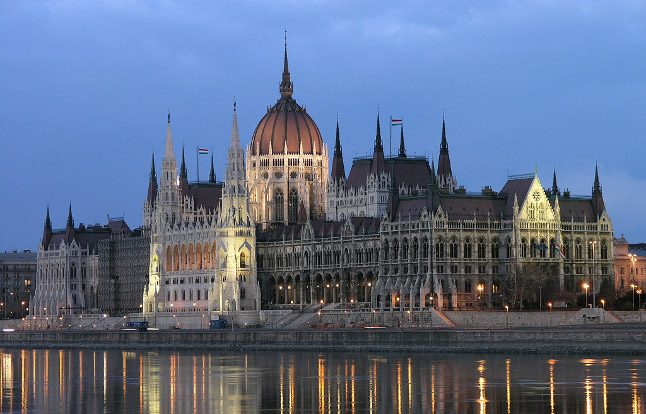 Budapest di notte